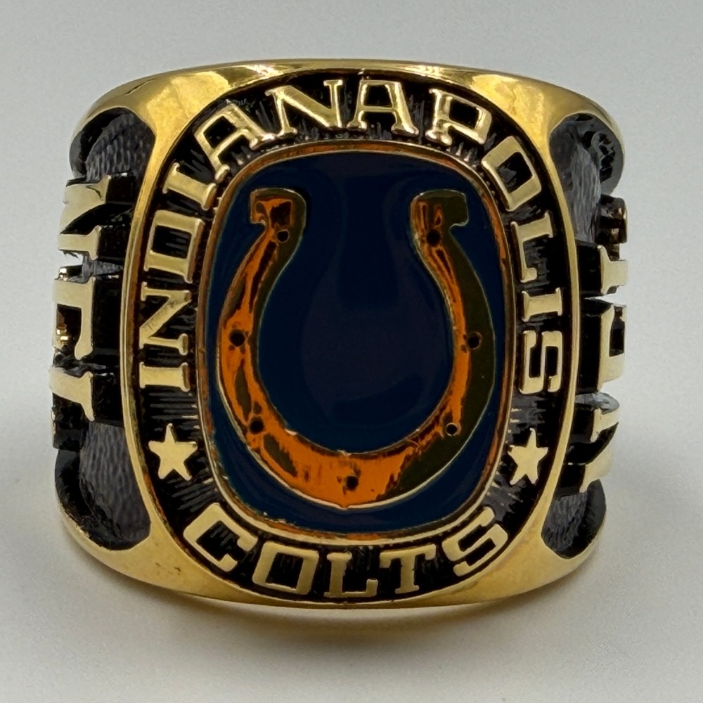 Indianapolis Colts Vintage 90s Ring Style Paperweight Made in USA **NEW IN BOX**
